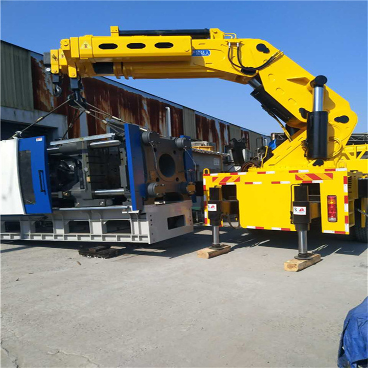 鄂州 大吨位折臂吊出租费用解析：一小时租赁多少钱