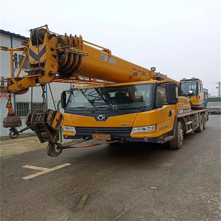 鄂州吊车出租保险：全面覆盖，安全无忧