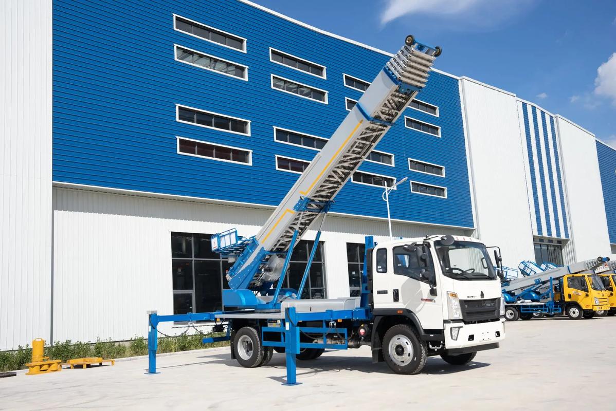 鄂州小型云梯车上料车租赁多少钱