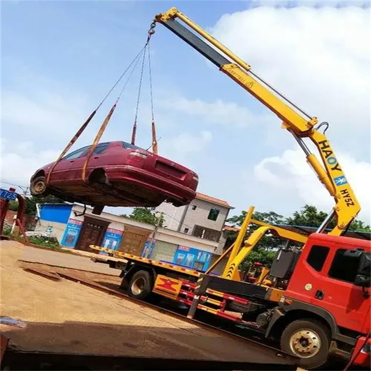 鄂州吊车救援小汽车怎么吊