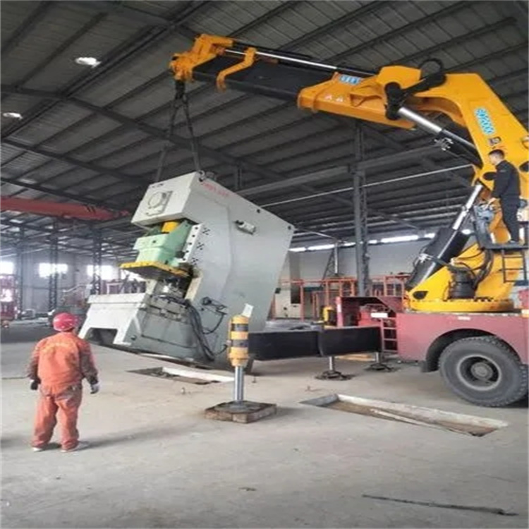 鄂州80吨折臂吊车出租附近电话