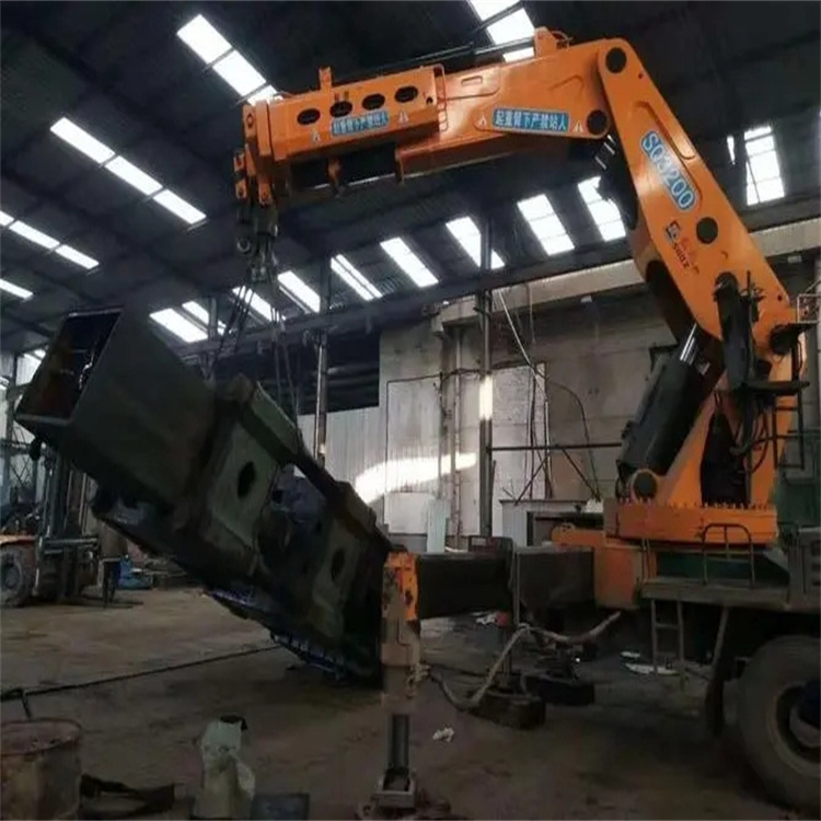 鄂州130吨折臂吊车出租吊机租赁附近电话