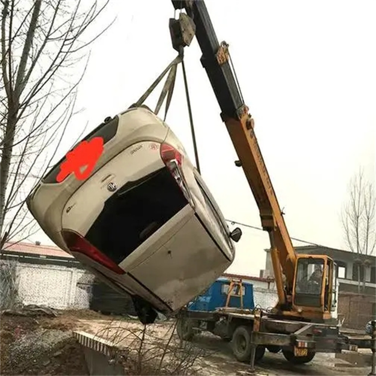 鄂州随时待命，吊车24小时道路救援服务全解析